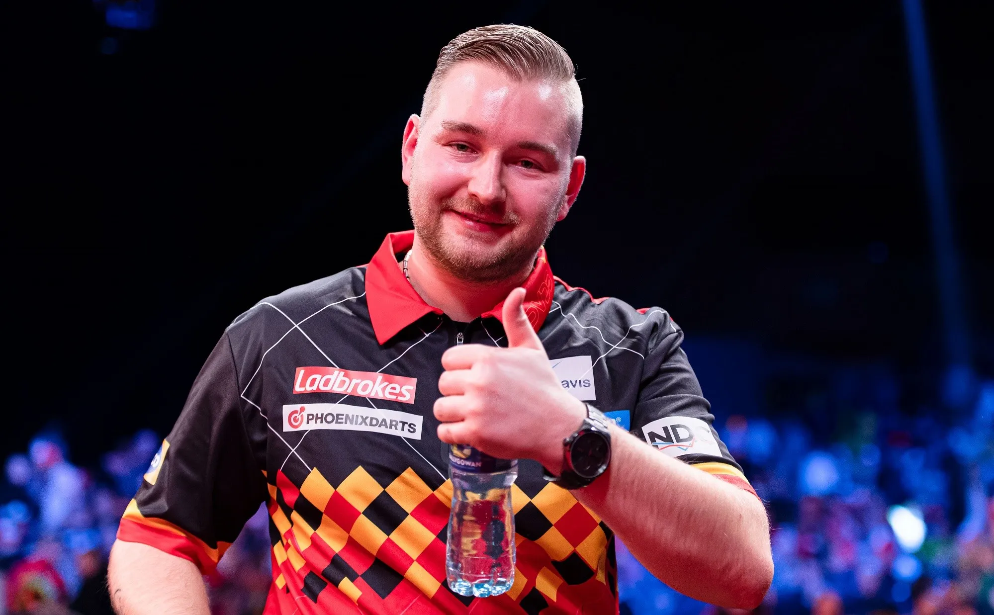 Van den Bergh pakt eindzege op Nordic Darts Masters