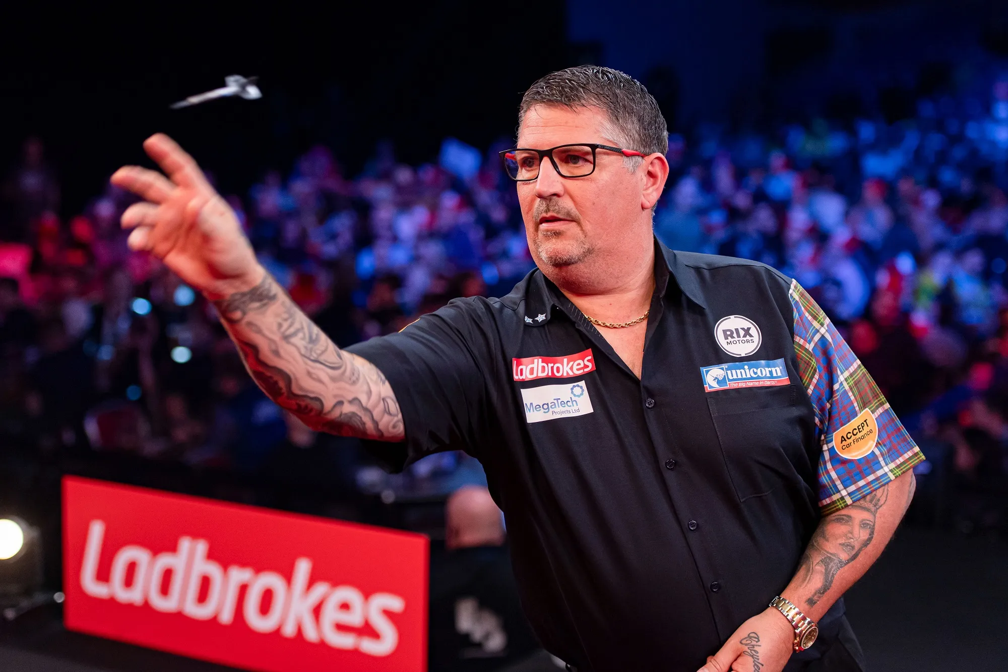 Anderson straalt weer: 'Ik geniet er eigenlijk van om weer darts te spelen'
