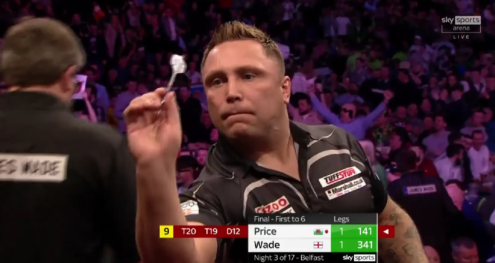 THROWBACK VIDEO: Price gooit twee negendarters tijdens Premier League in Belfast