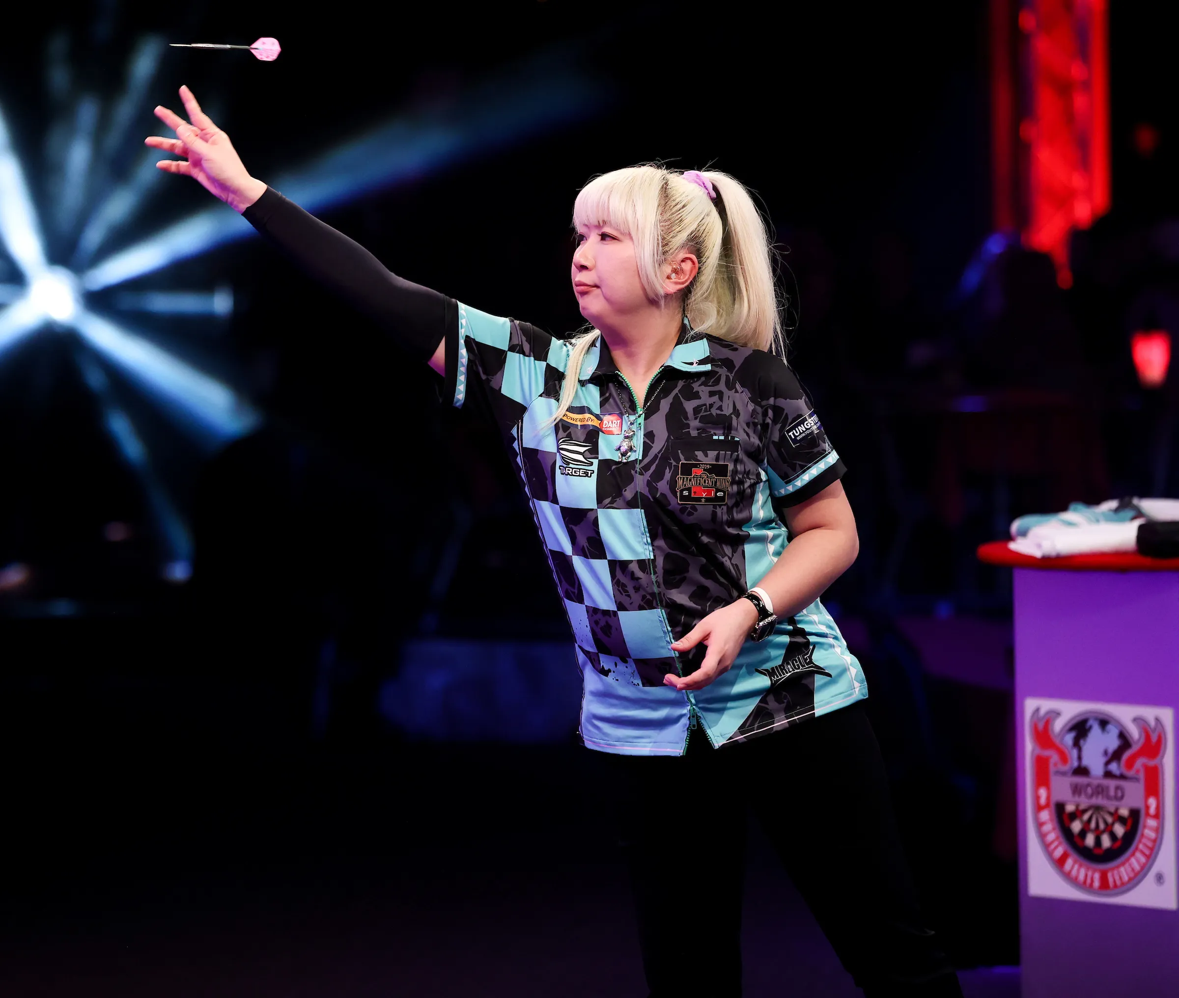 Suzuki ten koste van Van Leuven naar titel tijdens PDC Women's Series 8