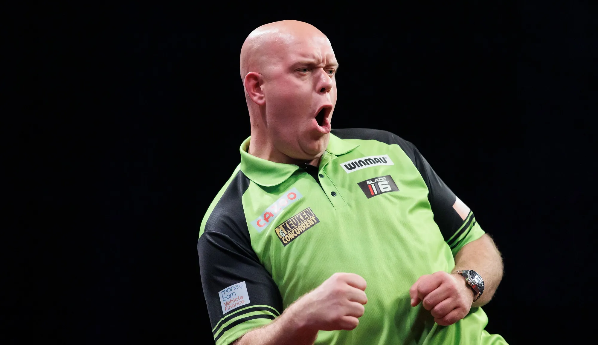 Van Gerwen rekent af met Van Dongen en treft Wade in kwartfinales US Darts Masters. Wright wint moeizaam van Baggish