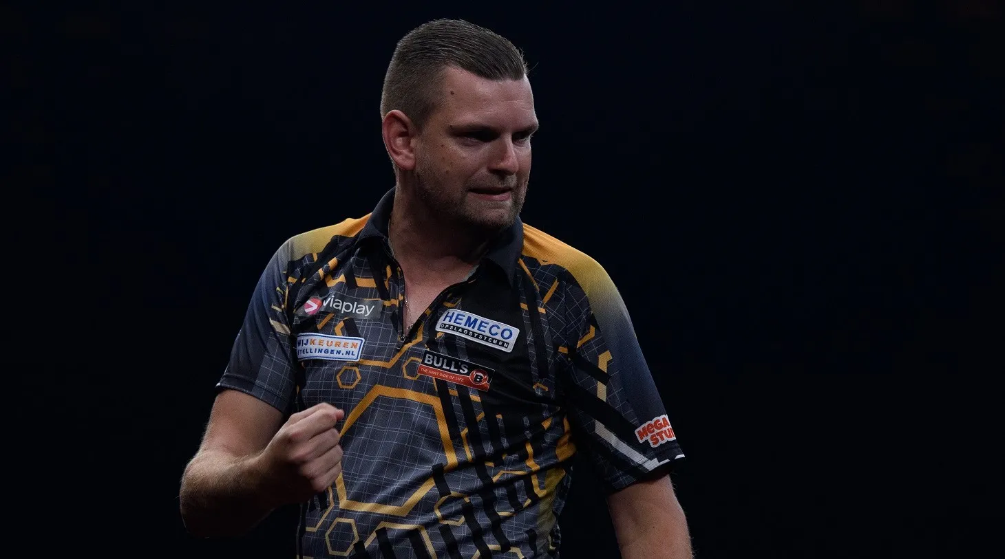 Kleermaker met gemak geplaatst voor tweede ronde op het WK Darts