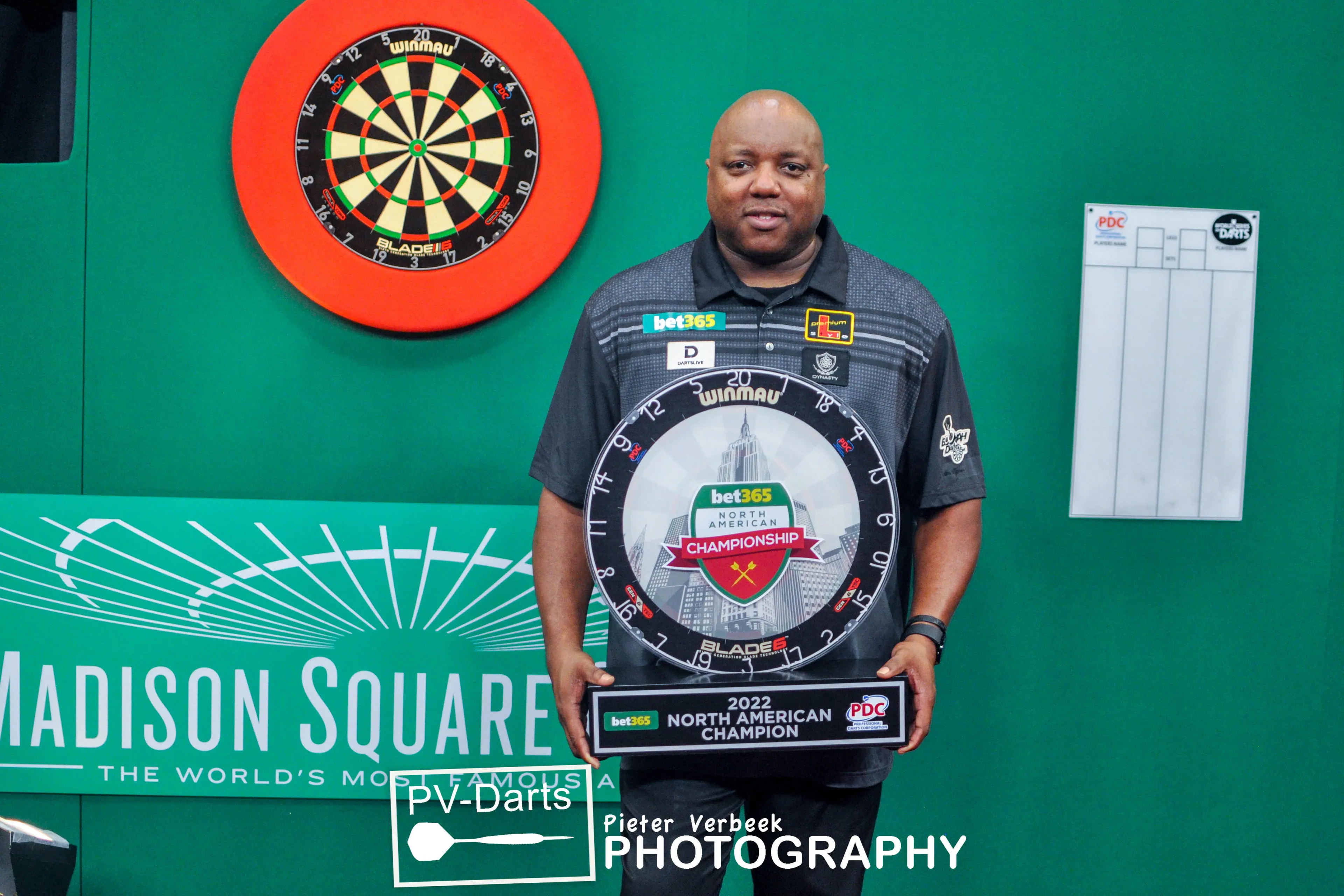 Gates wint North American Championship en mag naar WK Darts