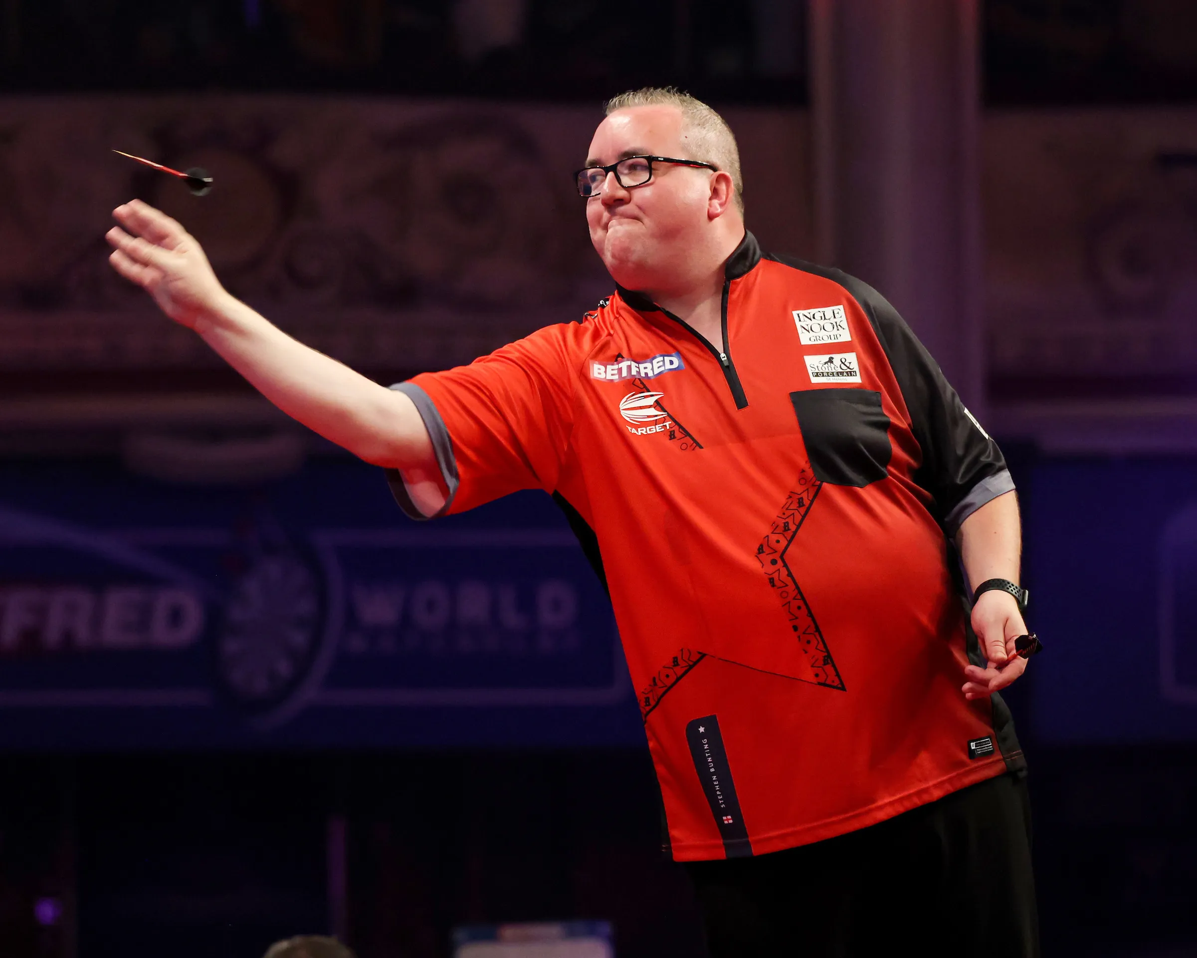 Bunting imponeert in Boedapest, Whitlock dwingt duel met Van Gerwen af