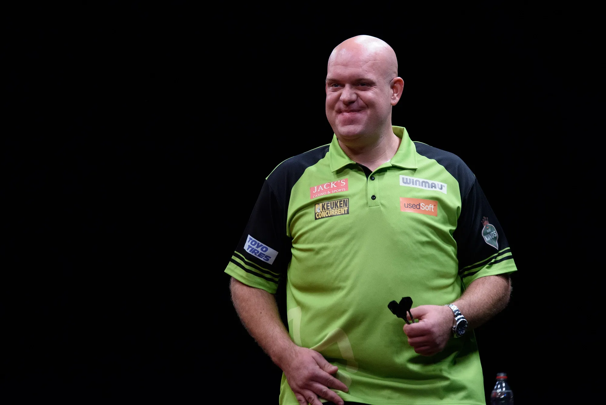 Van Gerwen delft onderspit tegen Clayton in Amsterdam