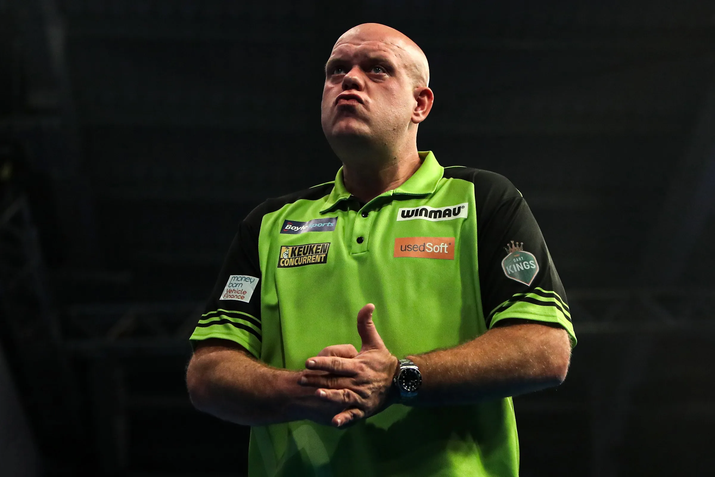 Van Gerwen knokt zich langs De Sousa, ook Van Duijvenbode struikelt over Aspinall
