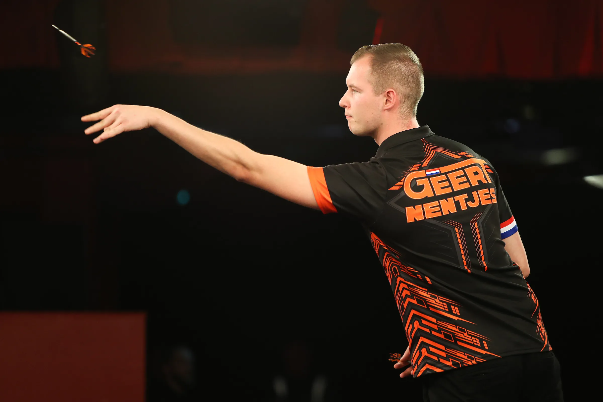 Nentjes na zwak optreden uitgeschakeld op het WK Darts