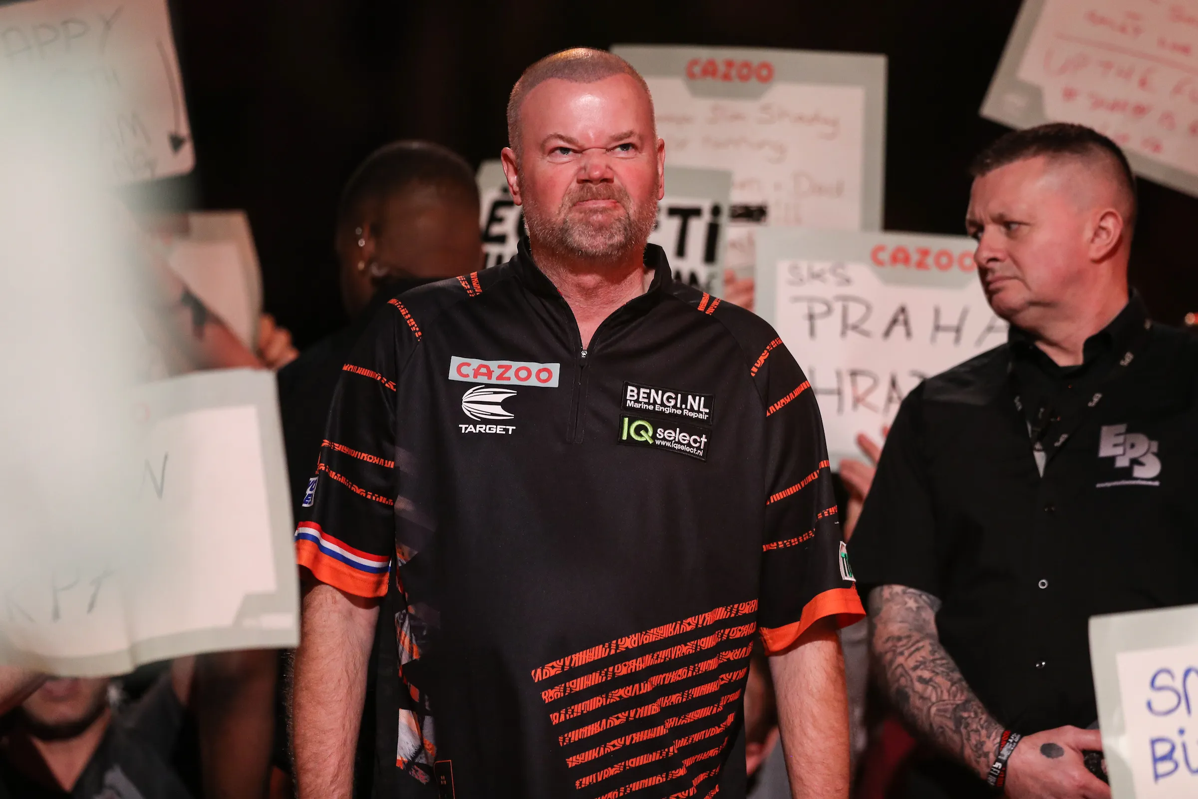 Van Barneveld droomt van terugkeer in Premier League: "Misschien nog niet dit jaar, maar wel het jaar erna!"
