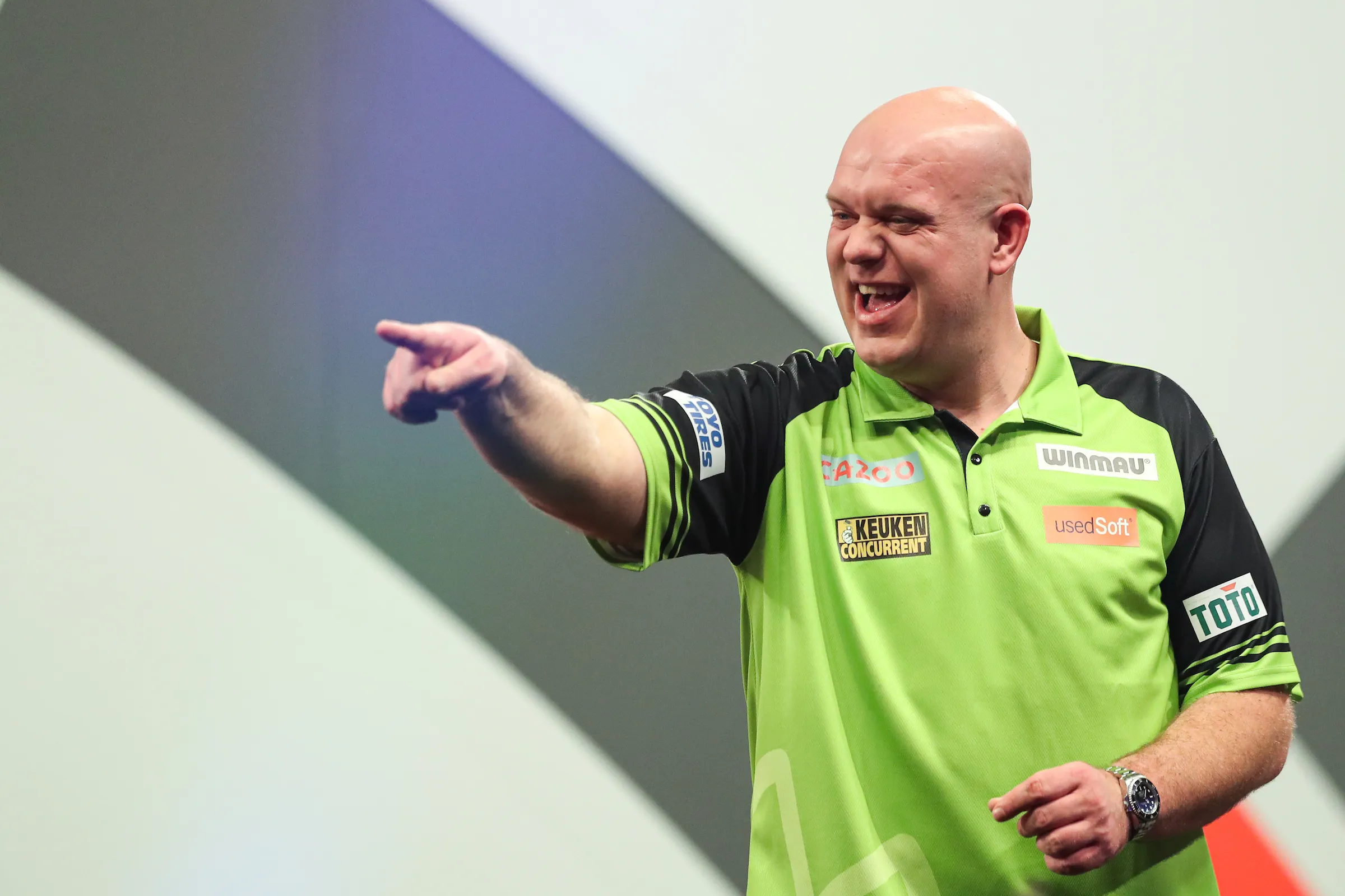 Michael van Gerwen spot met rivalen: ''Als je vandaag niet van mij kon winnen, lukt het volgende week ook niet''