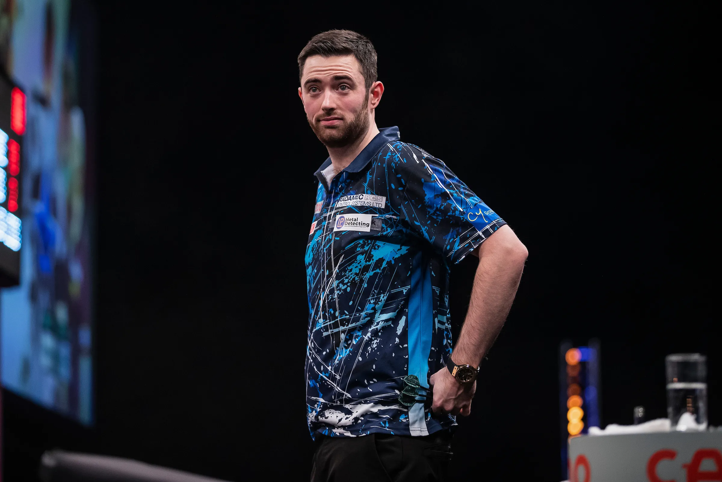 Humphries moet zich op laatste moment terugtrekken voor wedstrijd op European Darts Open