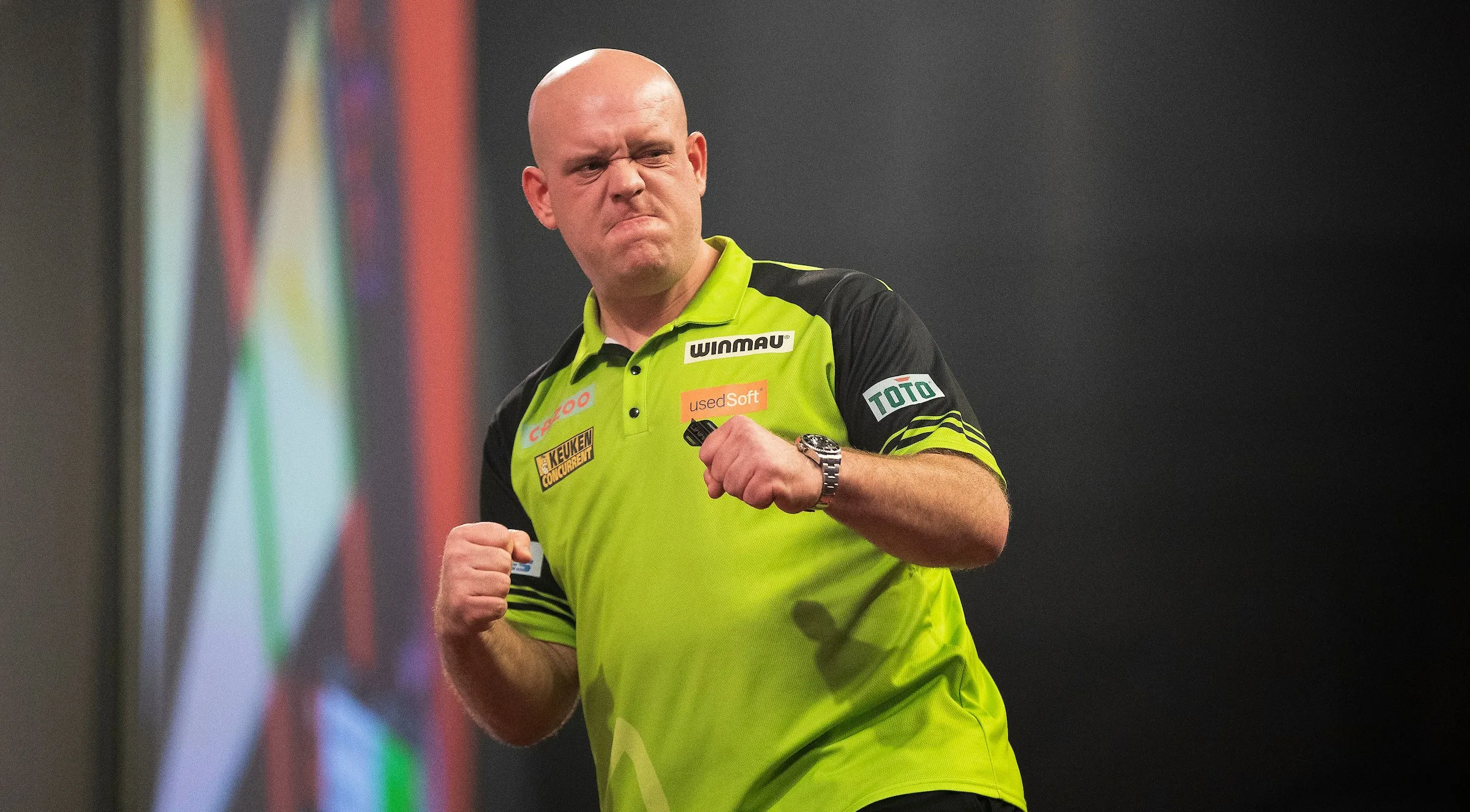 Van Gerwen kende slechte voorbereiding op Nordic Darts Masters: "Bijna zestien uur onderweg, maar nooit aan afzeggen gedacht"