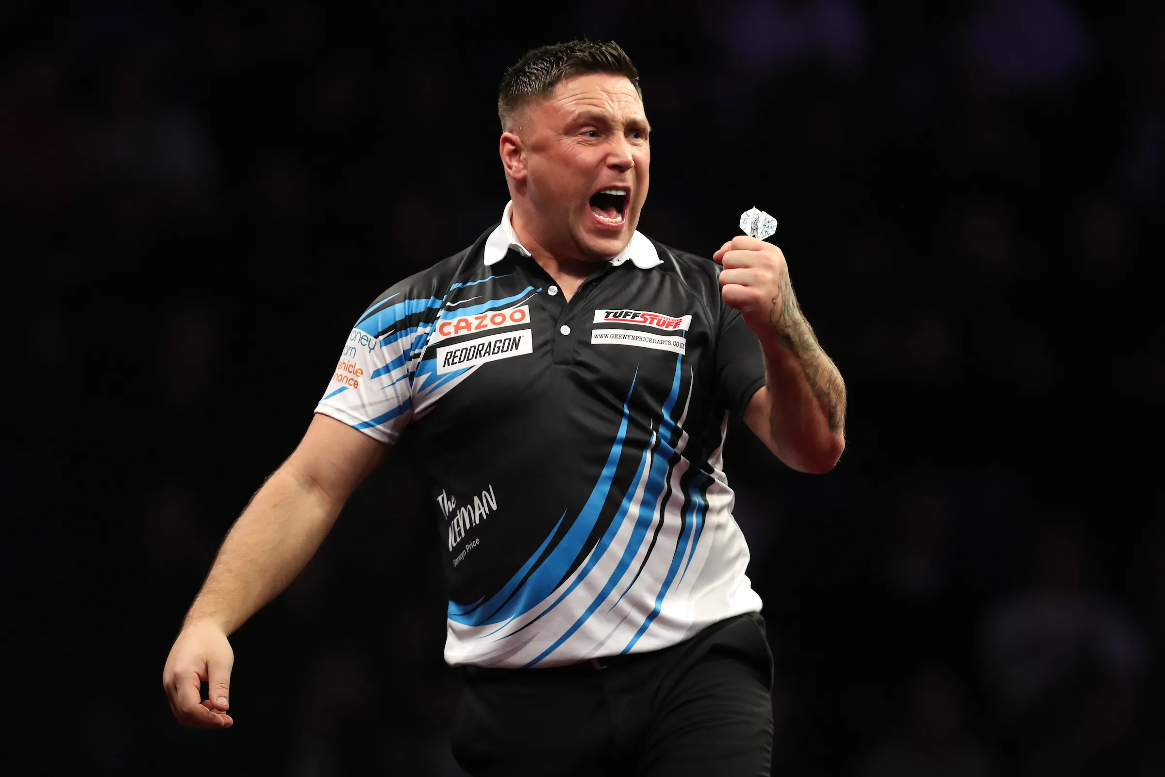 Gerwyn Price heeft maar één sessie moeite met Nathan Aspinall en wint na vijf legs op rij