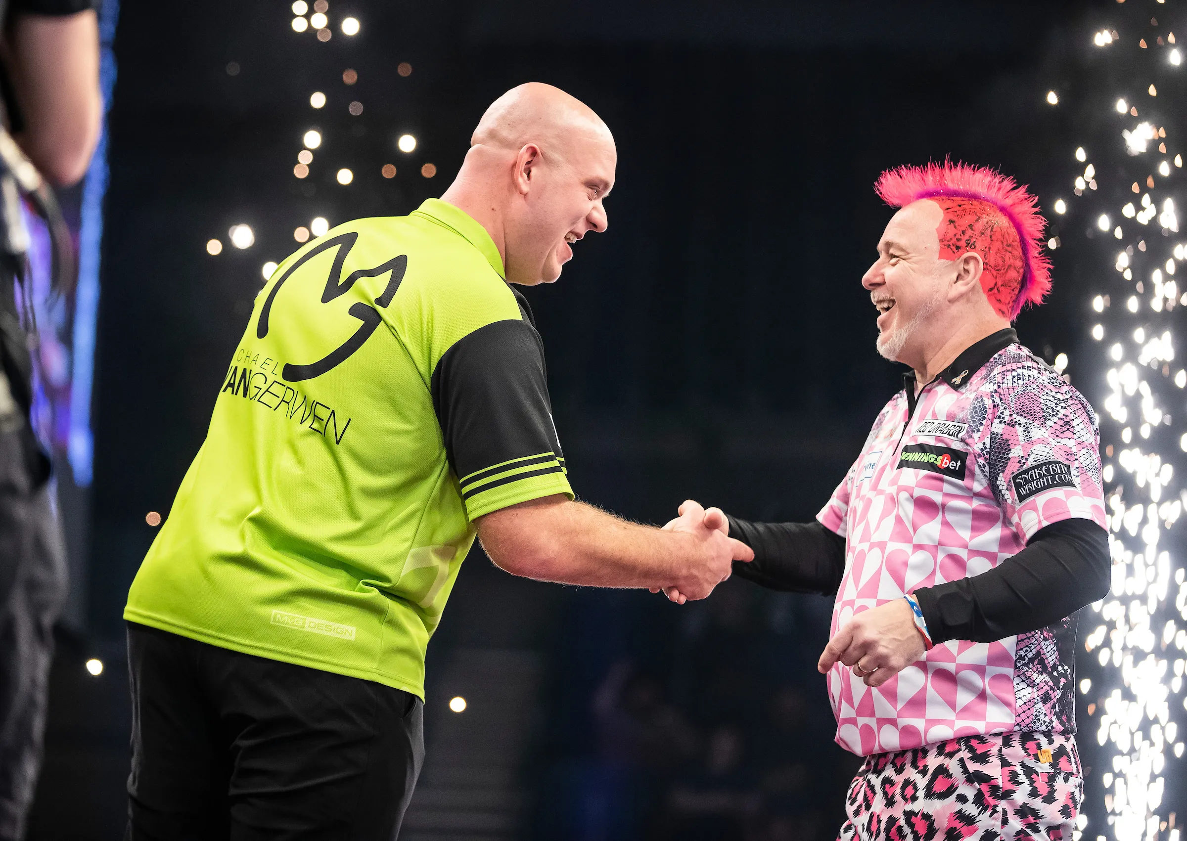 Dit zijn de uitzendtijden van Viaplay tijdens de Bahrain Darts Masters 2024