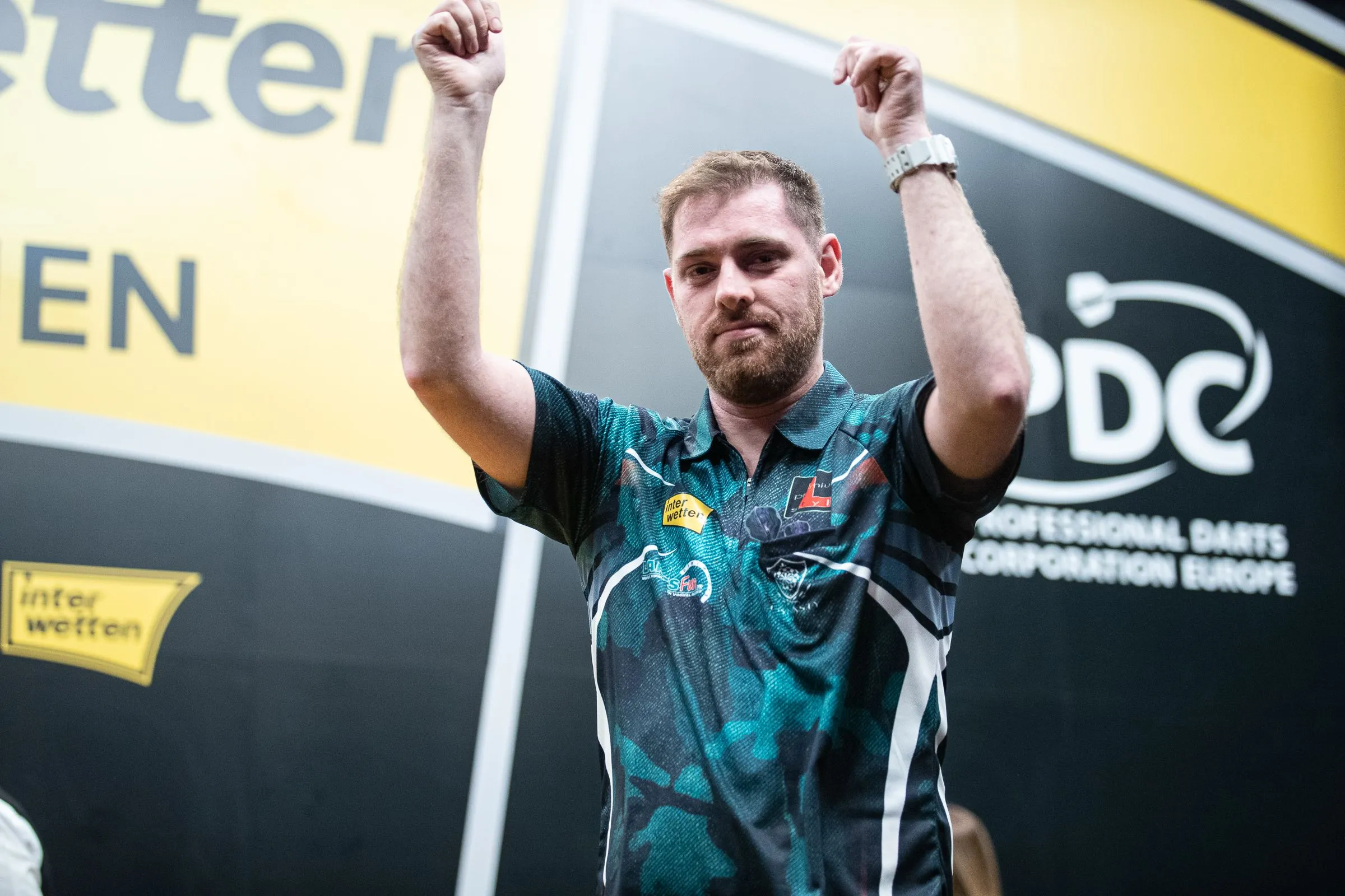 Van Peer weer stapje dichterbij plaatsing voor Grand Slam of Darts en het WK Darts