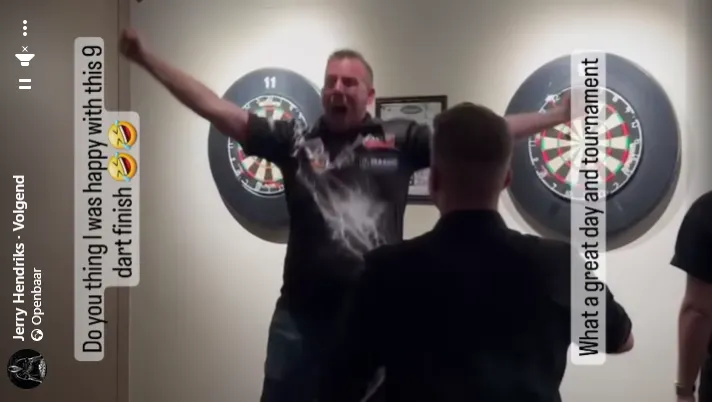 VIDEO: Jerry Hendriks gooit negendarter tijdens toernooi in Weert en gaat helemaal uit z'n plaat