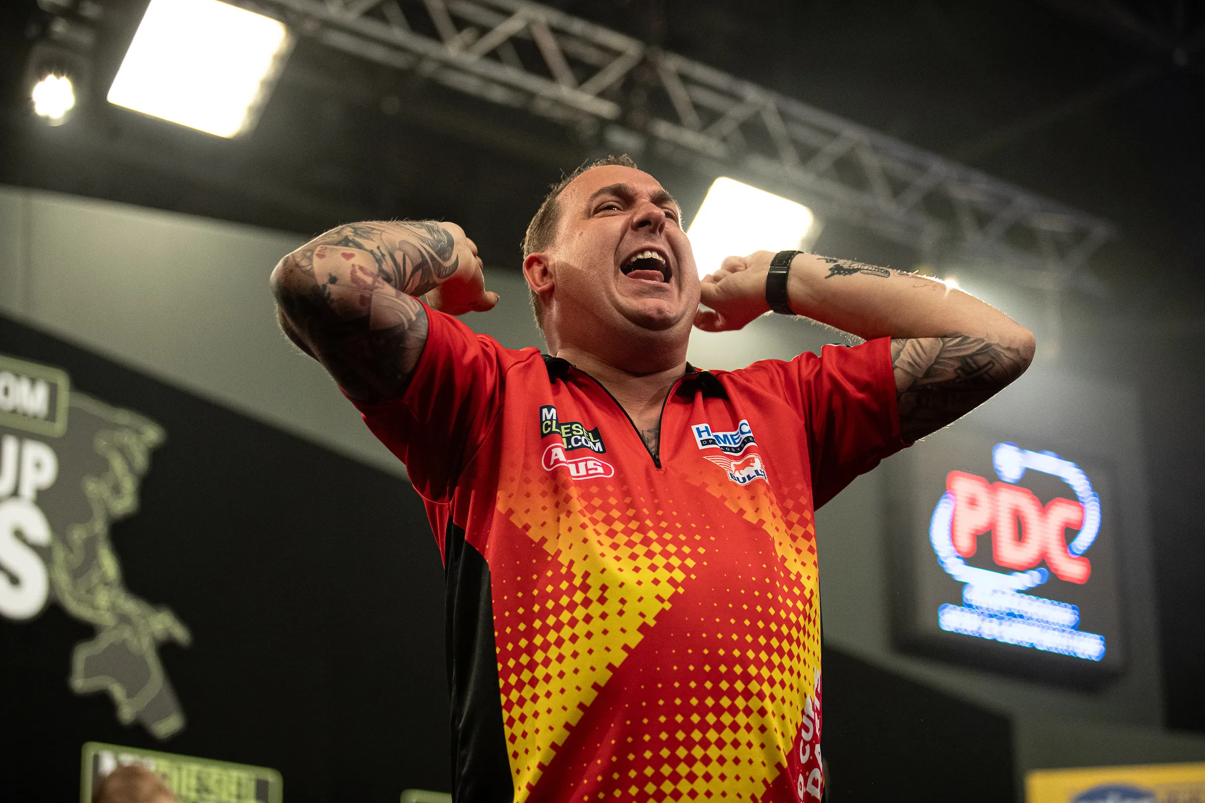 België knikkert titelverdediger Australië uit World Cup of Darts na thriller
