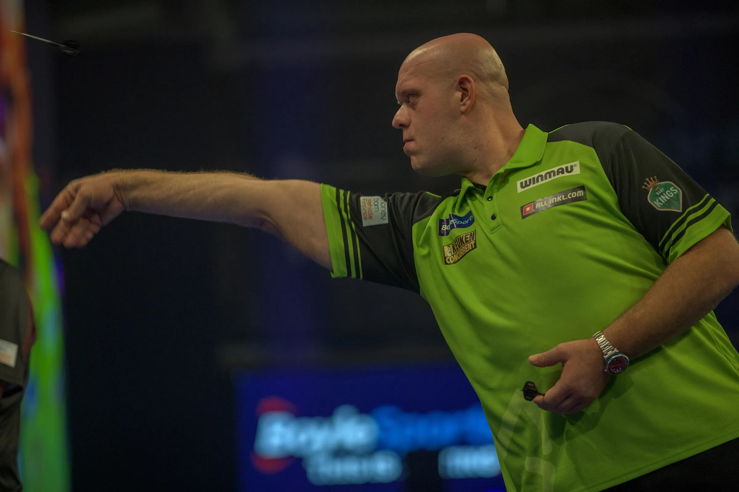 Dramatische exit voor Michael van Gerwen op World Grand Prix