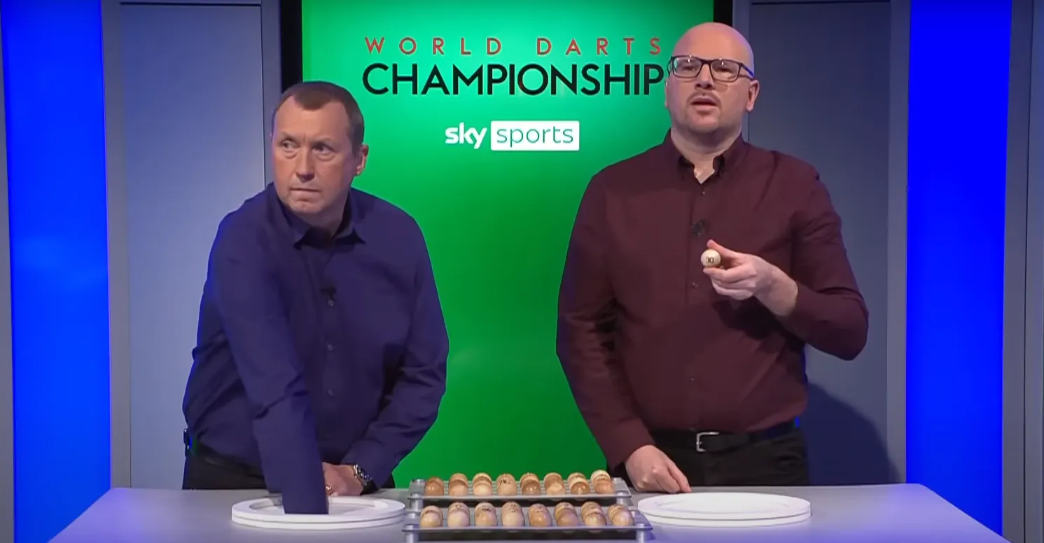 Zo kijk je maandag live naar de loting voor het WK Darts 2024