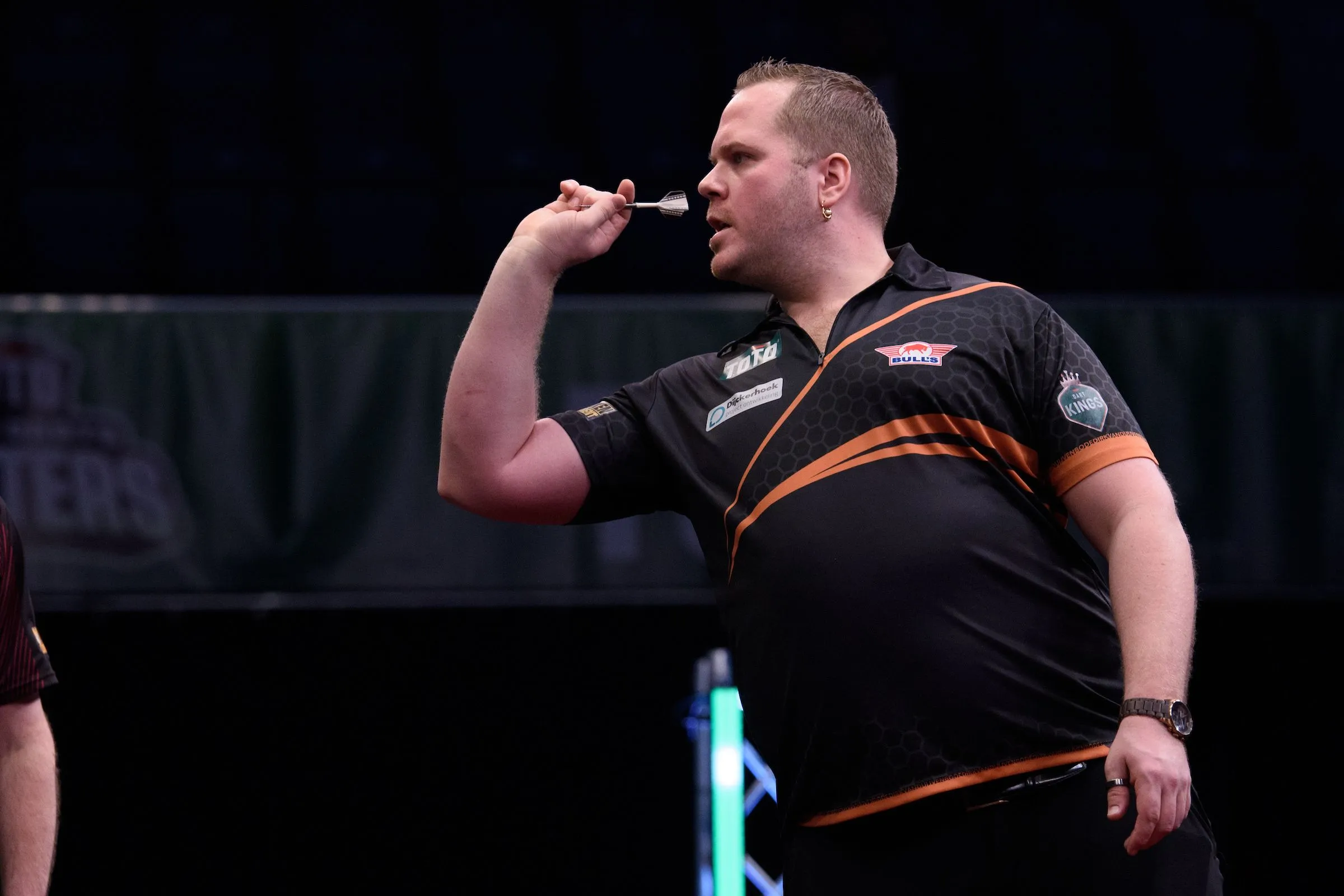 Gabriel Clemens en Martin Lukeman bewijzen Dirk van Duijvenbode enorme dienst op Czech Darts Open