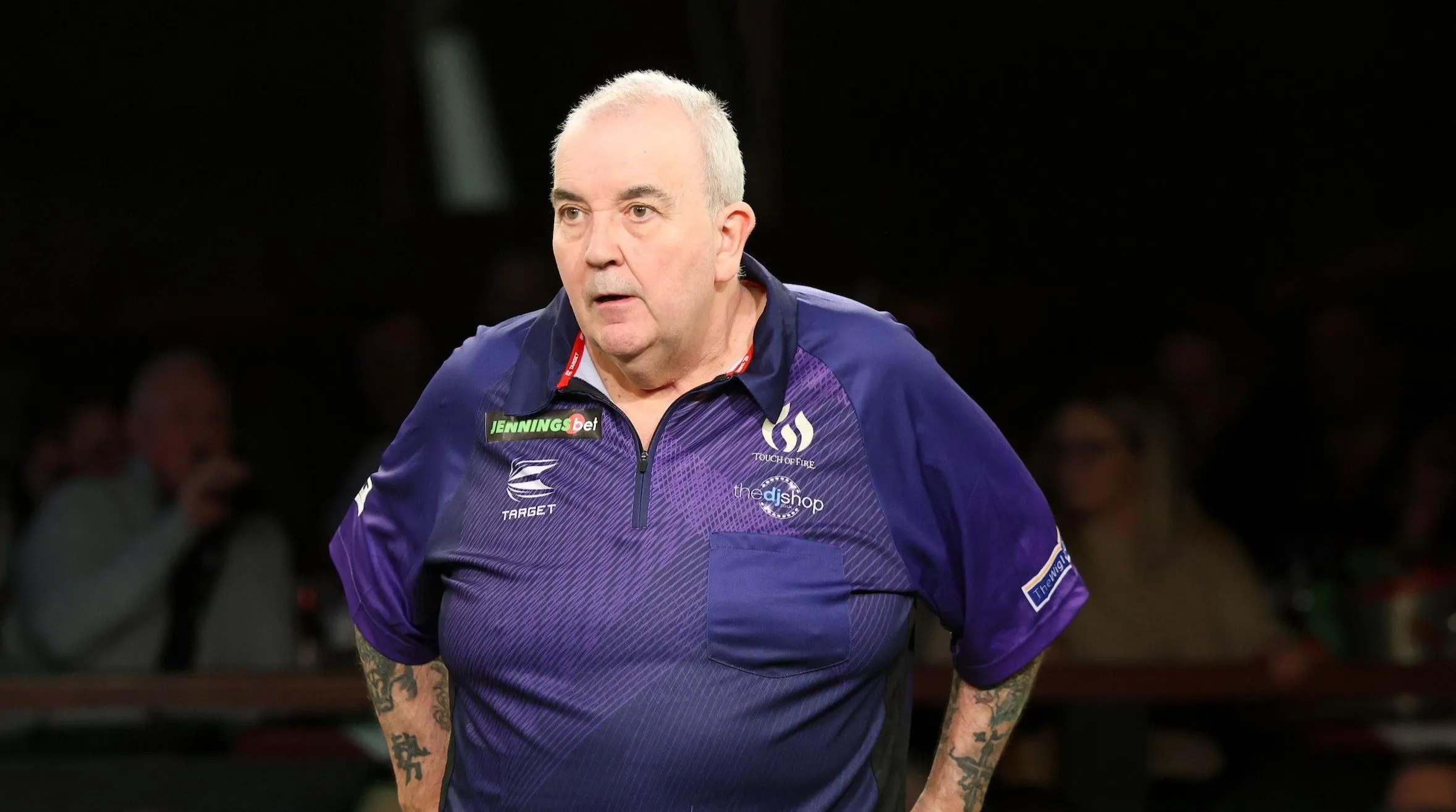 Carrière van Phil Taylor gaat als nachtkaars uit; dartslegende mist afscheidstoernooi