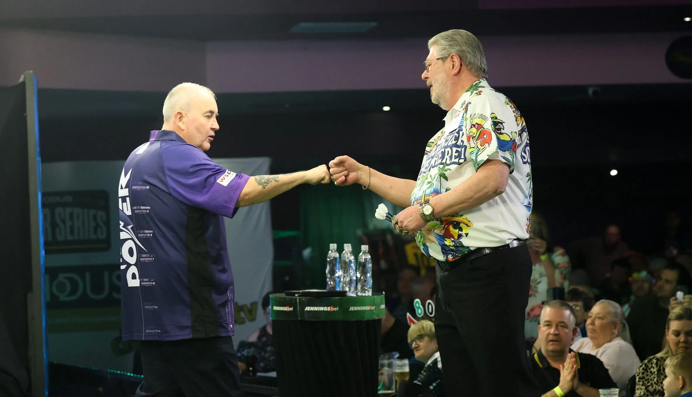 Phil Taylor denkt dat Martin Adams multimiljonair hadden kunnen worden bij de PDC: ''Hij had het talent om bij de beste drie spelers te behoren''