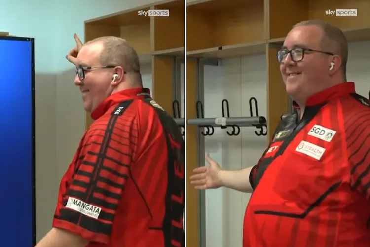 VIDEO: Stephen Bunting gooit negendarter tijdens warming-up voorafgaand aan sensationele Premier League-triomf