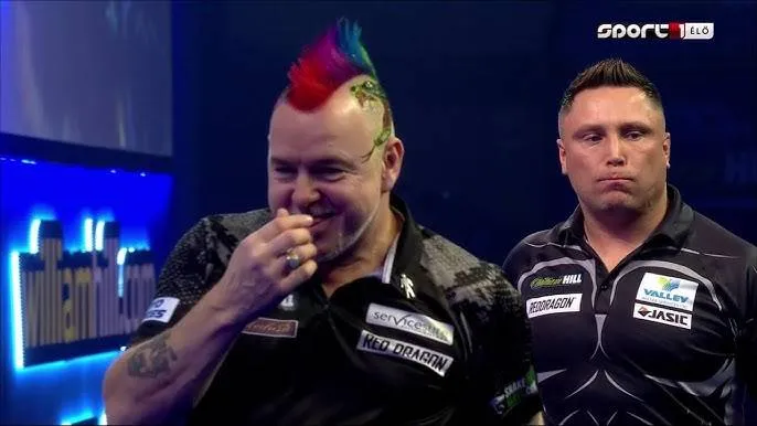 Gerwyn Price onthult woede over provocatie van Peter Wright: ''Hij kroop echt in mijn hoofd''