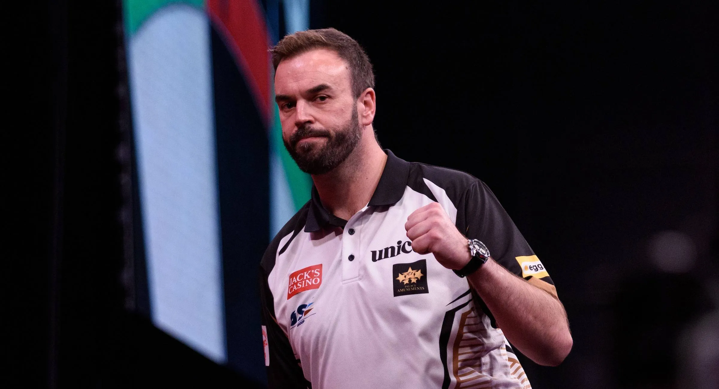 Players Championship Order of Merit - Ross Smith komt opzetten voor leidersplaats, Michael van Gerwen doet goede zaken maar heeft nog werk voor de boeg