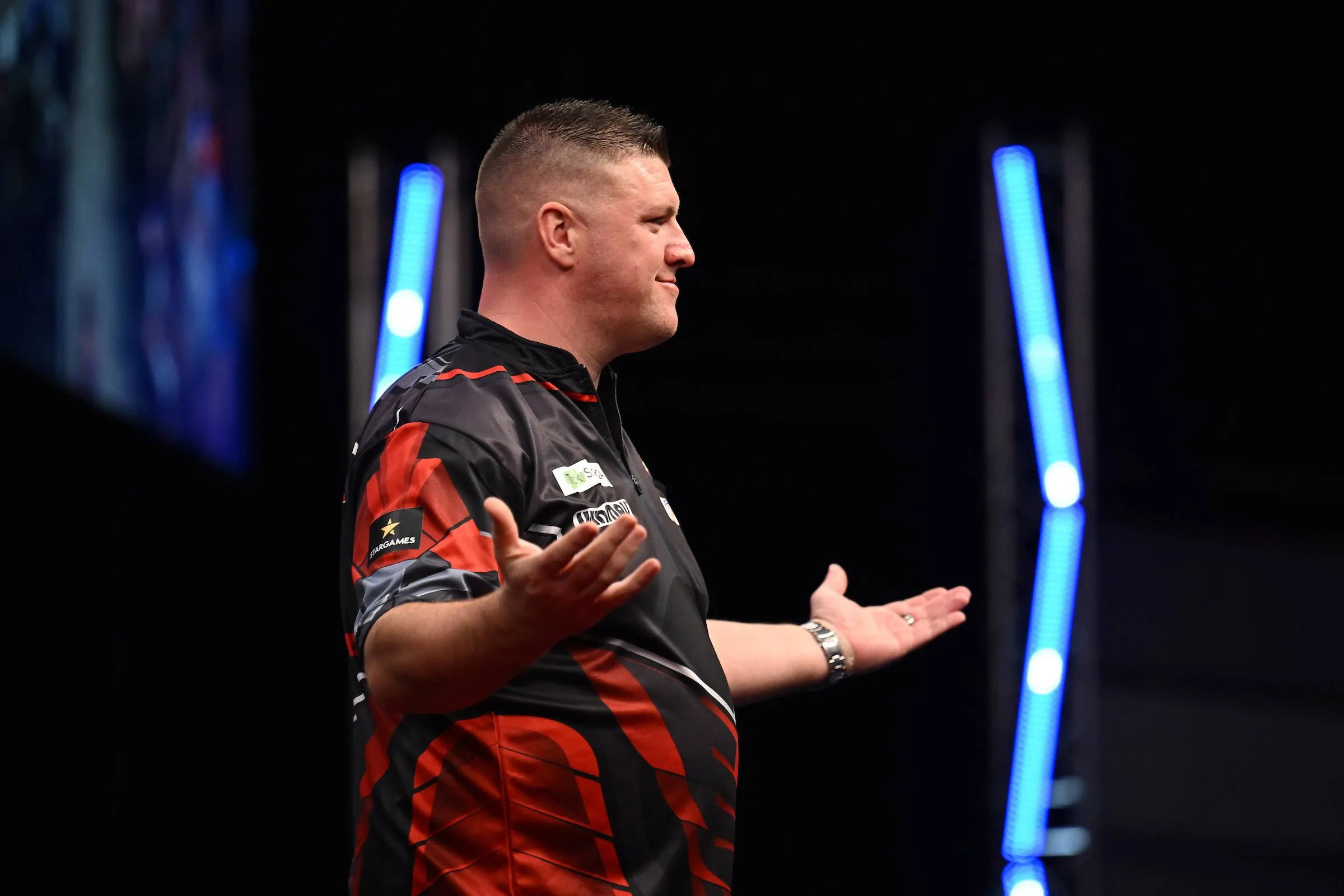 LIVE EK Darts 2025: Gurney geeft masterclass in verdedigen van een voorsprong en laat Smith achter zich