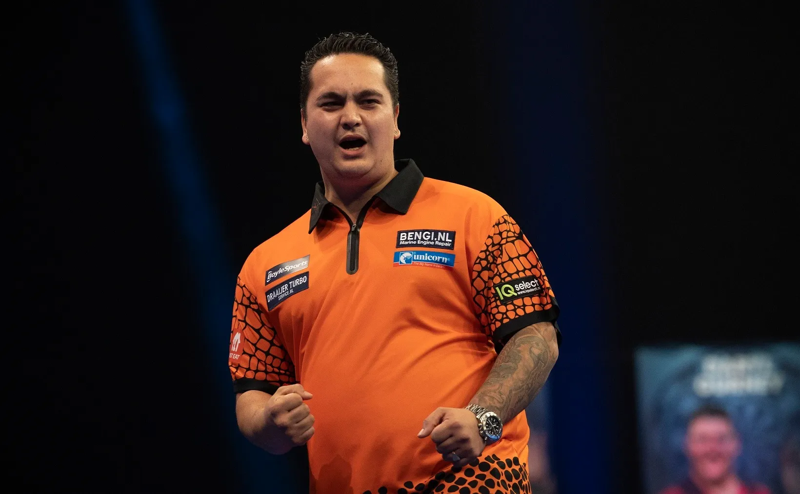 Speelschema WK Darts: De Zwaan zondagavond laatste Nederlander op oranjegekleurde dag