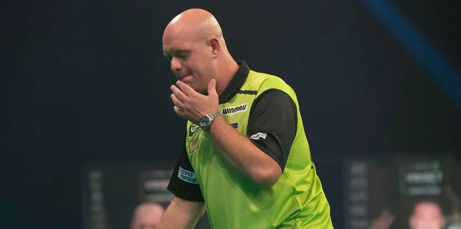 Van Gerwen verliest Euro Tour-finale in Sindelfingen tegen ontketende De Sousa