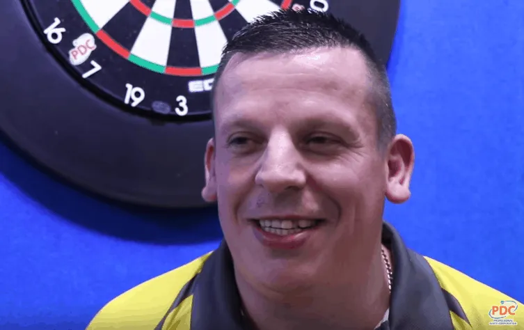 2019 08 27 15 49 47 Tour Mates 20 with Dave Chisnall YouTube