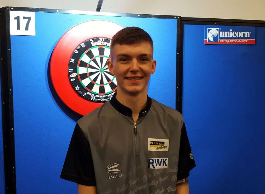 Brooks wint jeugdwereldtitel en pakt WK-startplek