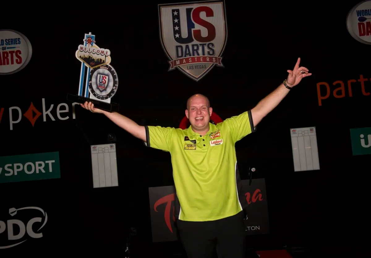 THROWBACK VIDEO: Van Gerwen wint vijf jaar geleden eerste editie US Darts Masters