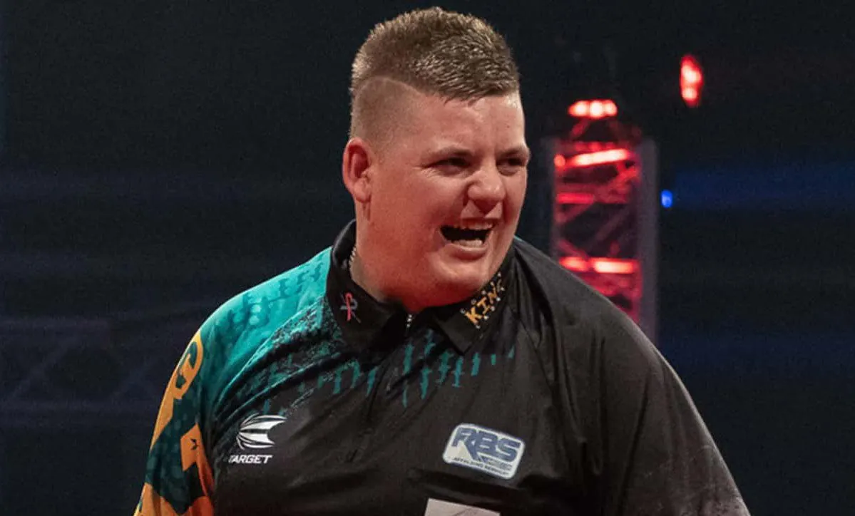Cadby verovert PDC Tour Card en is na 3 jaar weer terug op PDC Tour