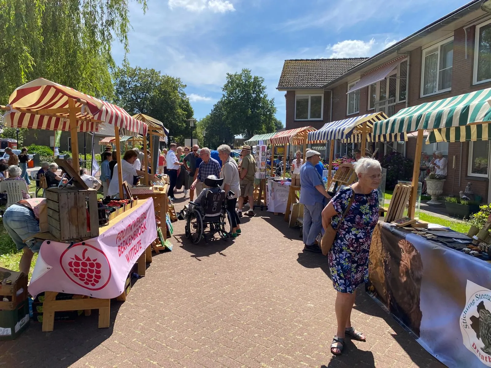 Feestelijke opening Beleeftuin bij ZZWD in Diever groot succes