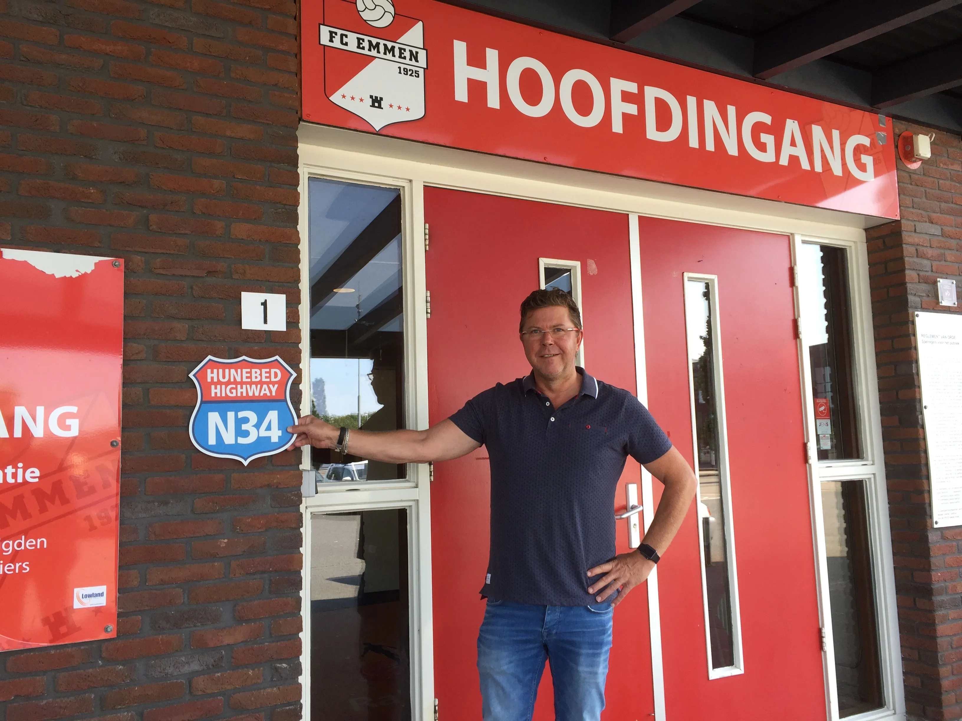 fc emmen hunebed highway