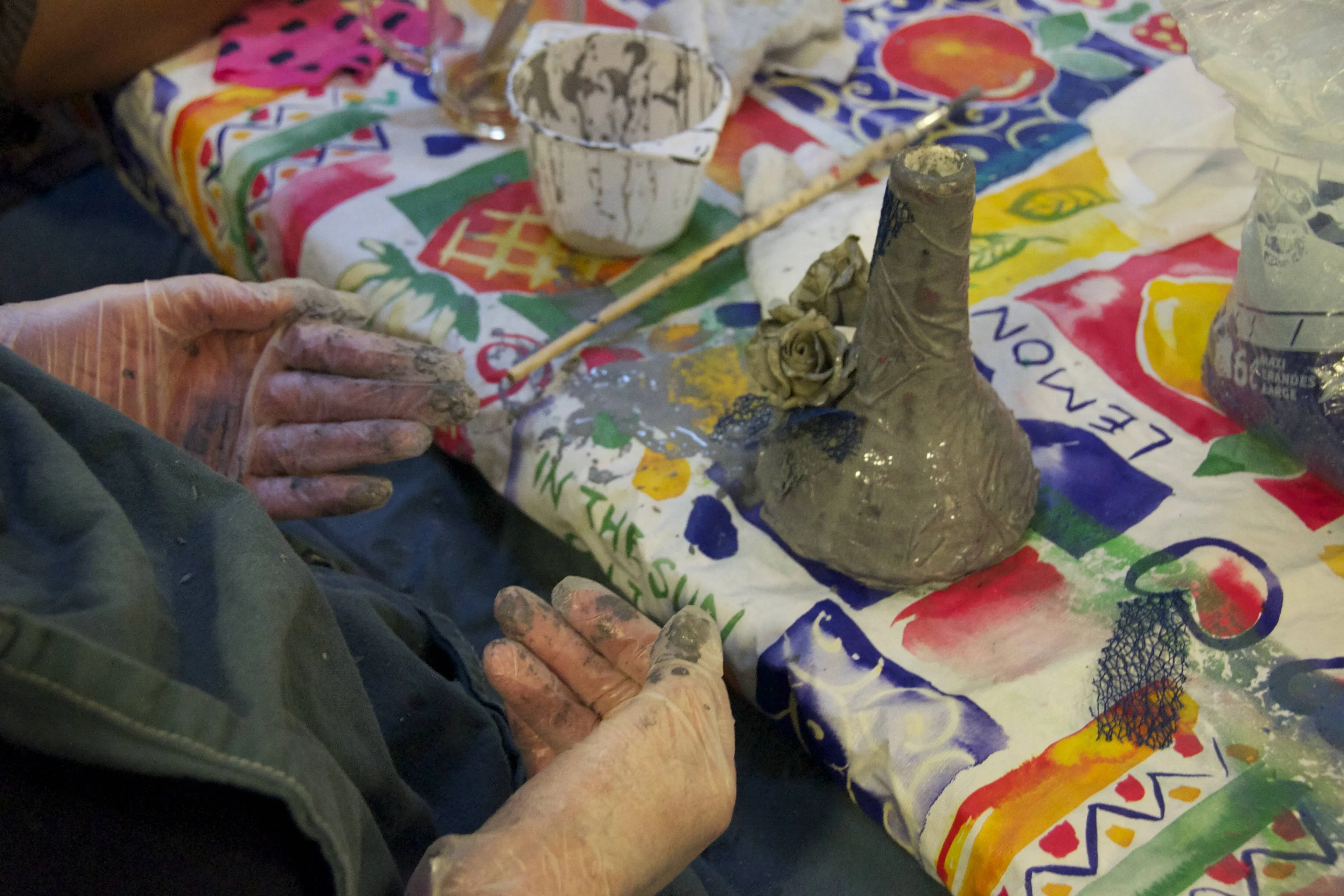 gekleird grijs fles verven