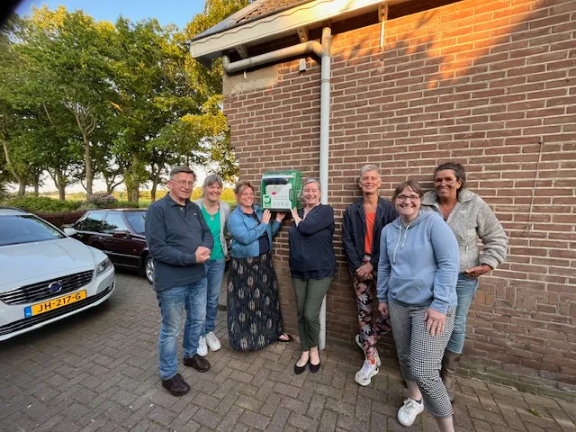 Nieuwe AED’s geplaatst in Ruinerwold en Koekange