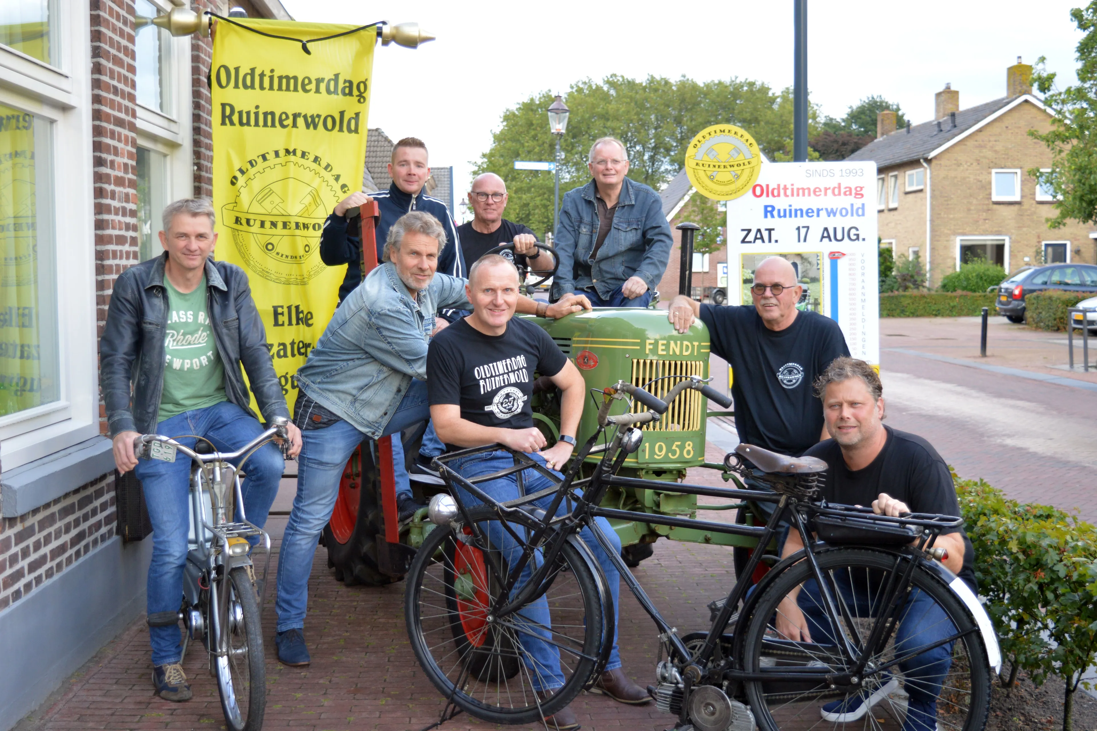 pn13082019 oldtimerdag bestuur1