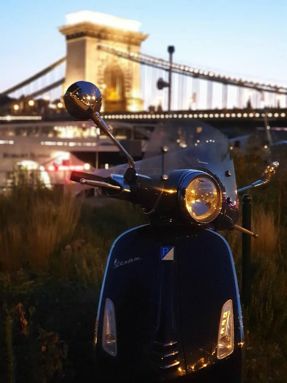 moped-4654415_1280
