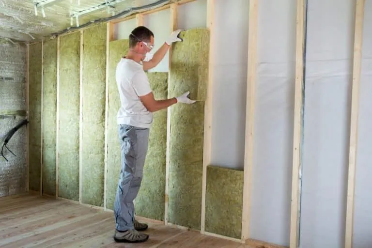 isoleren man 900x600 1 768x512 1