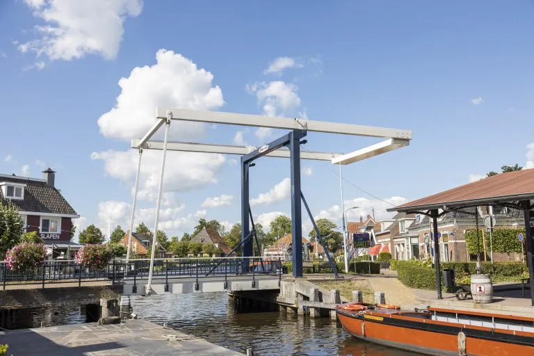 Brug-Terherne-768x512