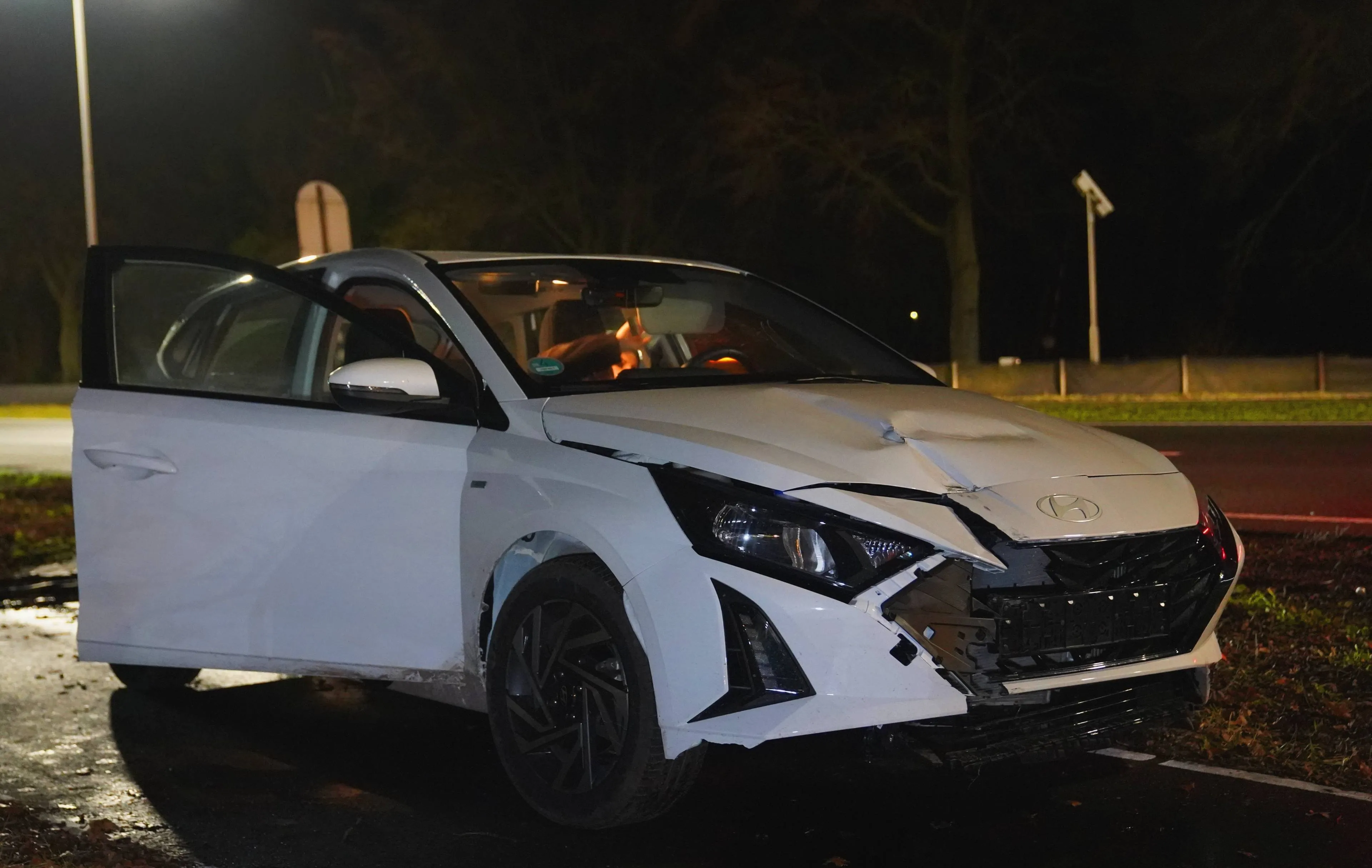 90b910b8-a78a-4b70-a471-8fd4cc87374c