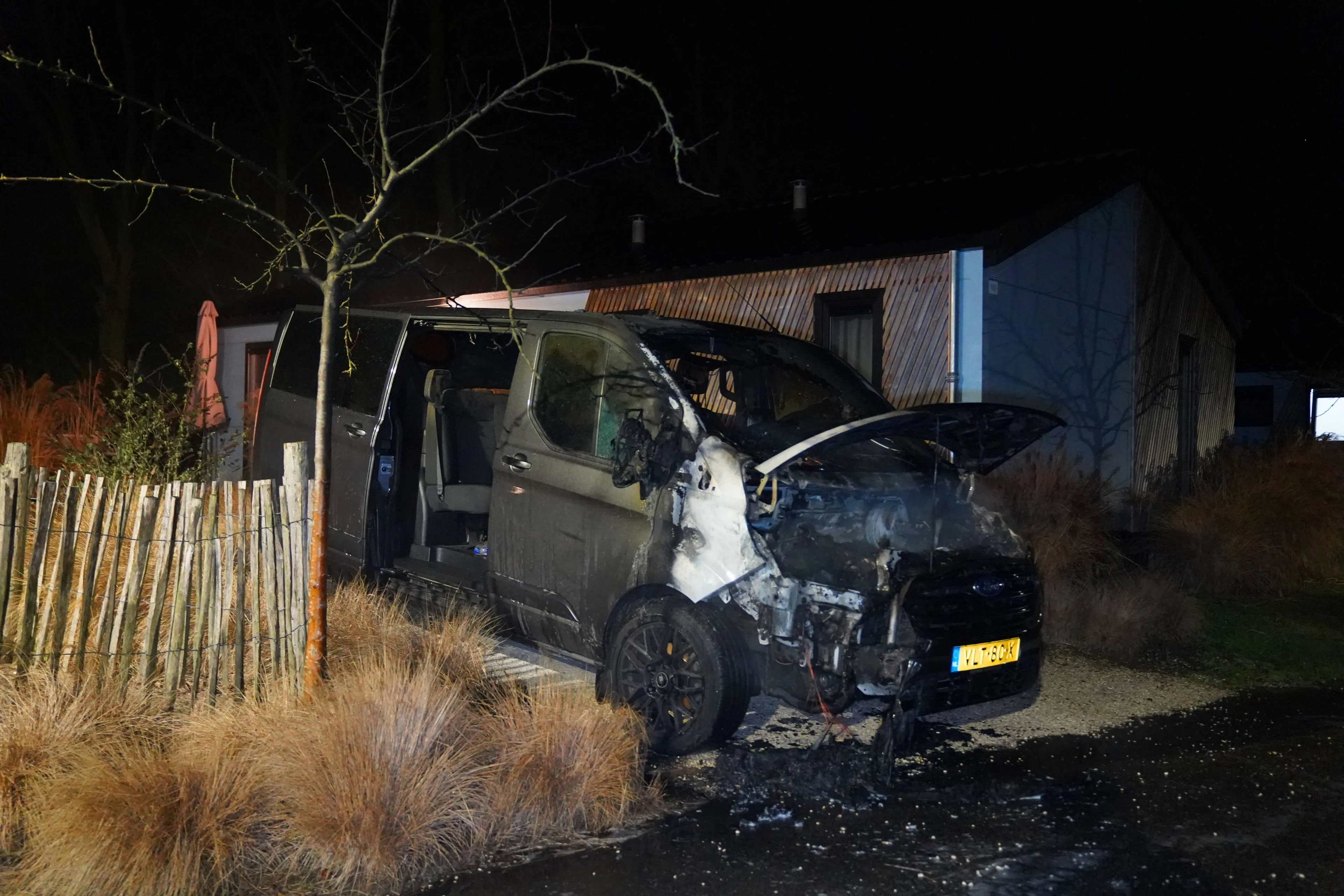 1a0a4163-14f5-4a6d-ad32-809d8dc73fec