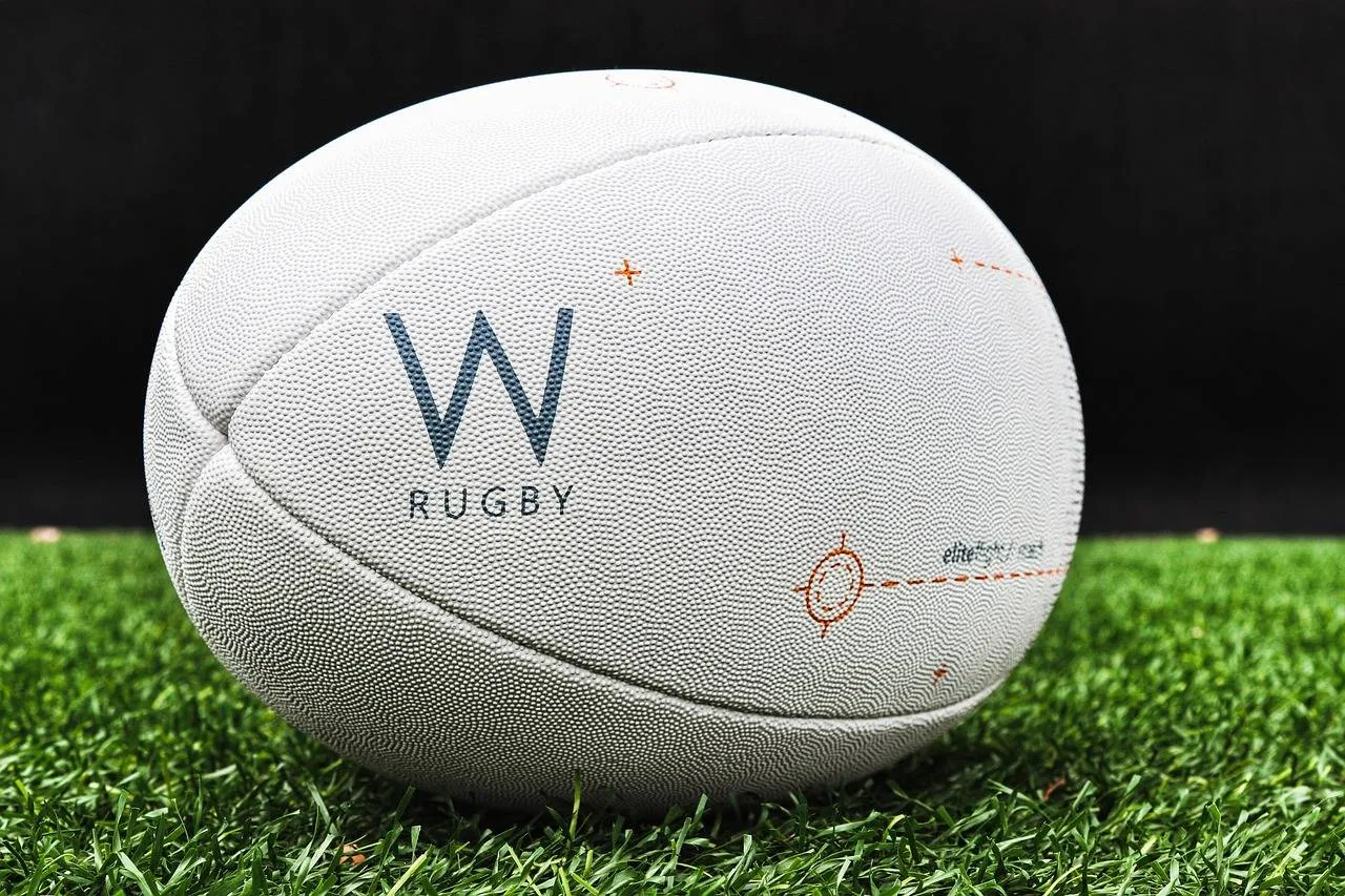 ball rugby w rugby via pixabay