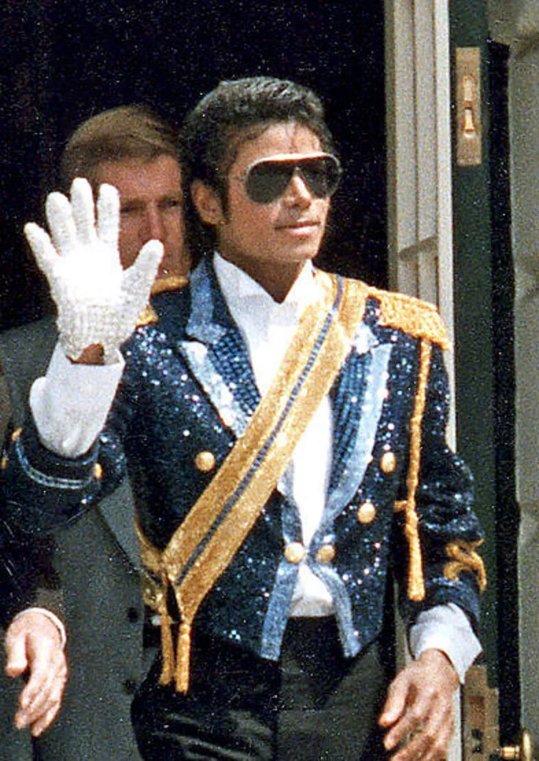 michael jackson 1984 cropped white house photo office public domain1