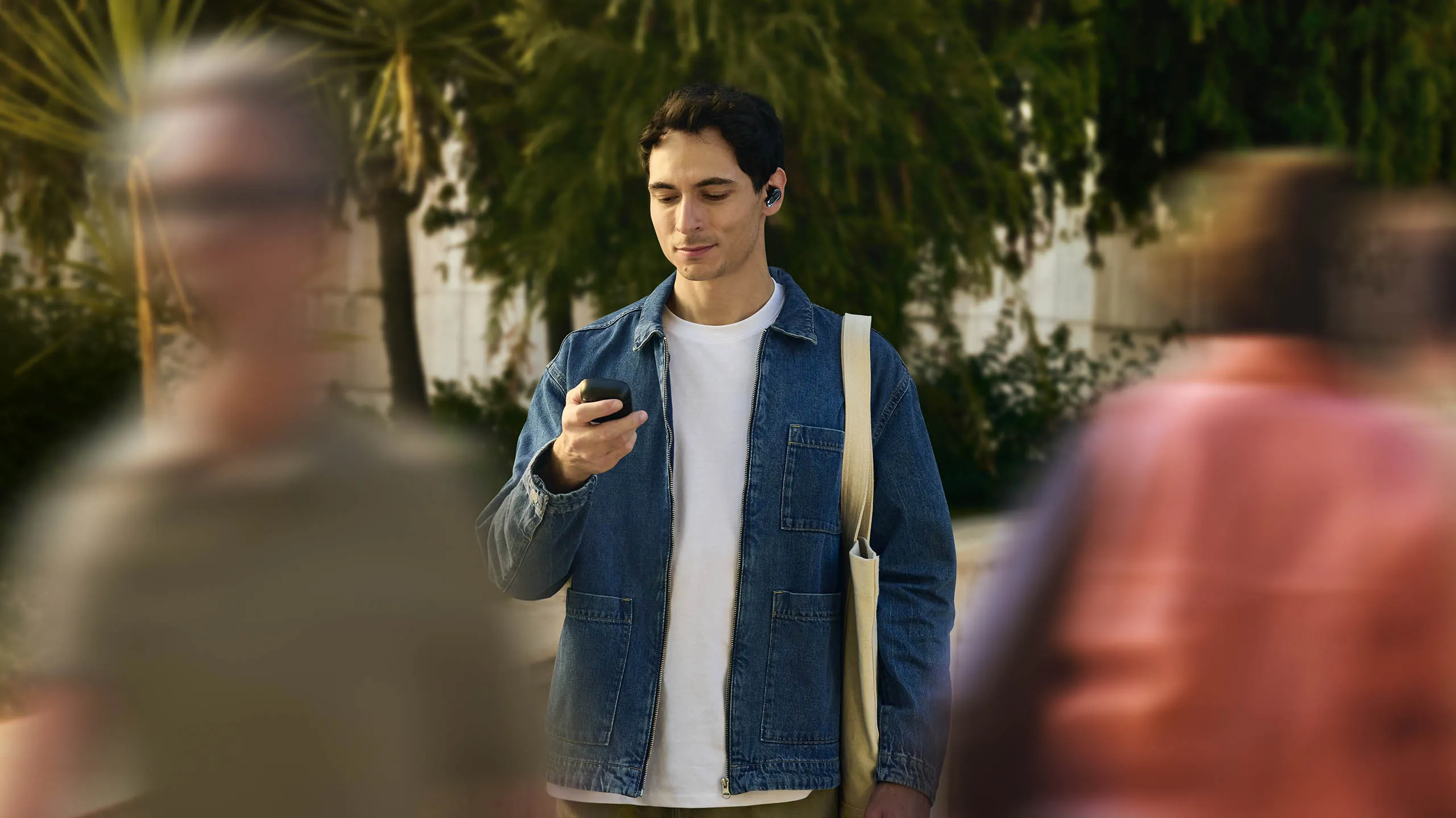 JBL Tour Pro 3: Next-level draadloze oordopjes met smart case