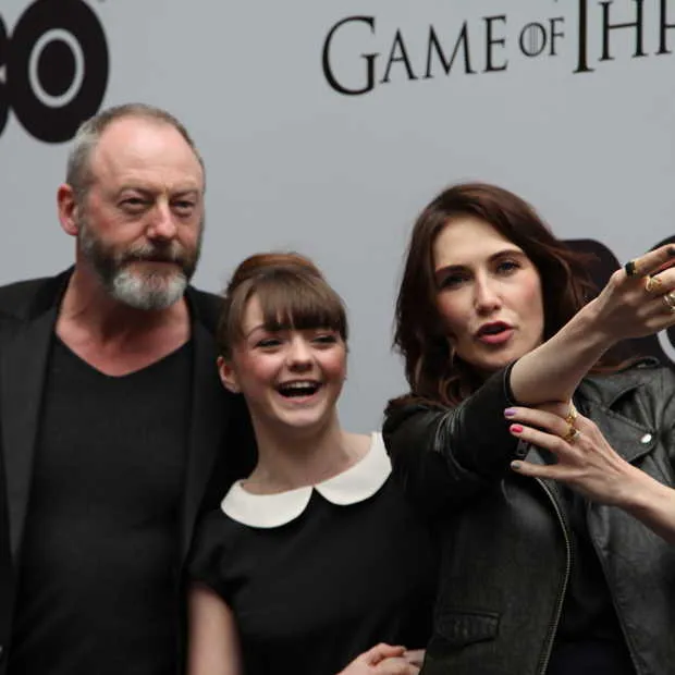 acteurs openen game of thrones expositie