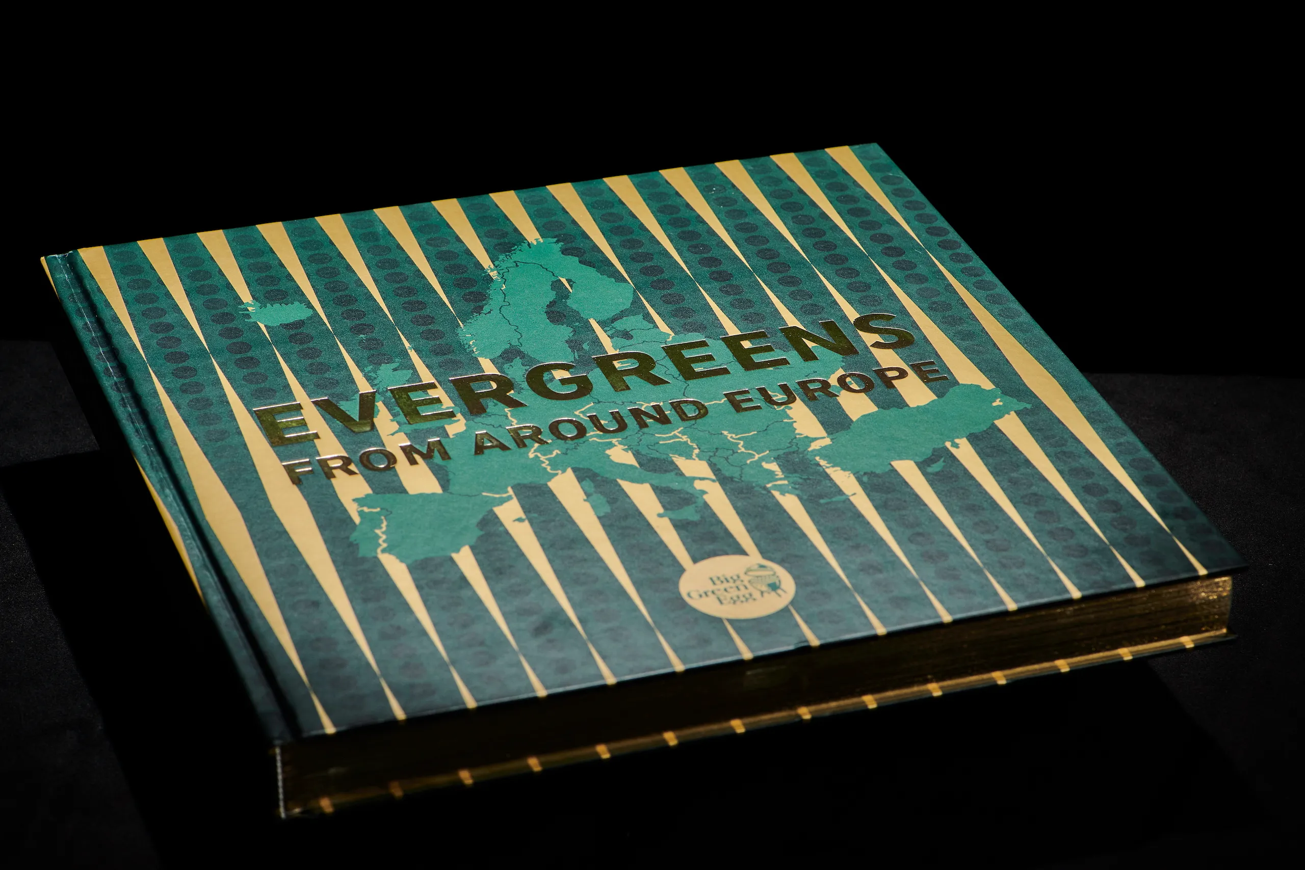 Big Green Egg viert feest met Evergreens from around Europe